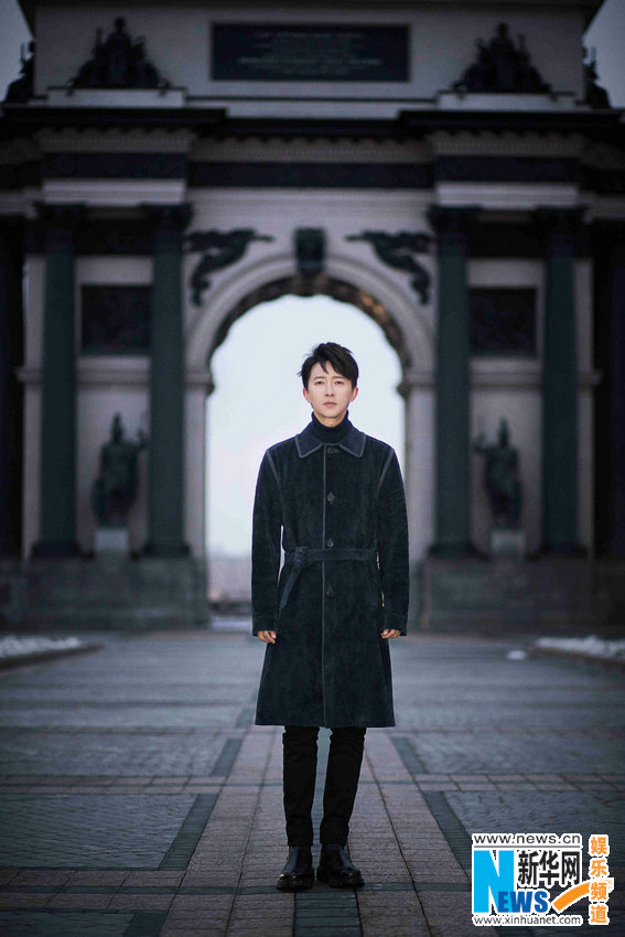 韩庚圣彼得堡写真大片 艺术感强宛若画报